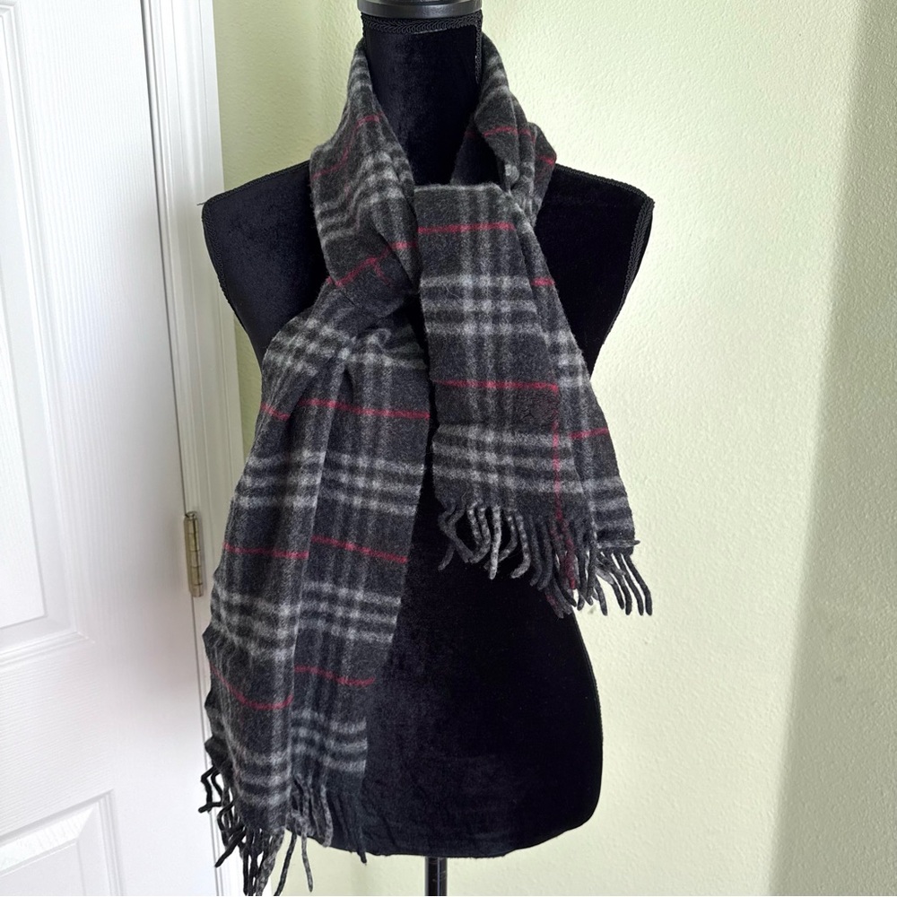 Burberry LONDON Scarf Black Nova Check Lambswool